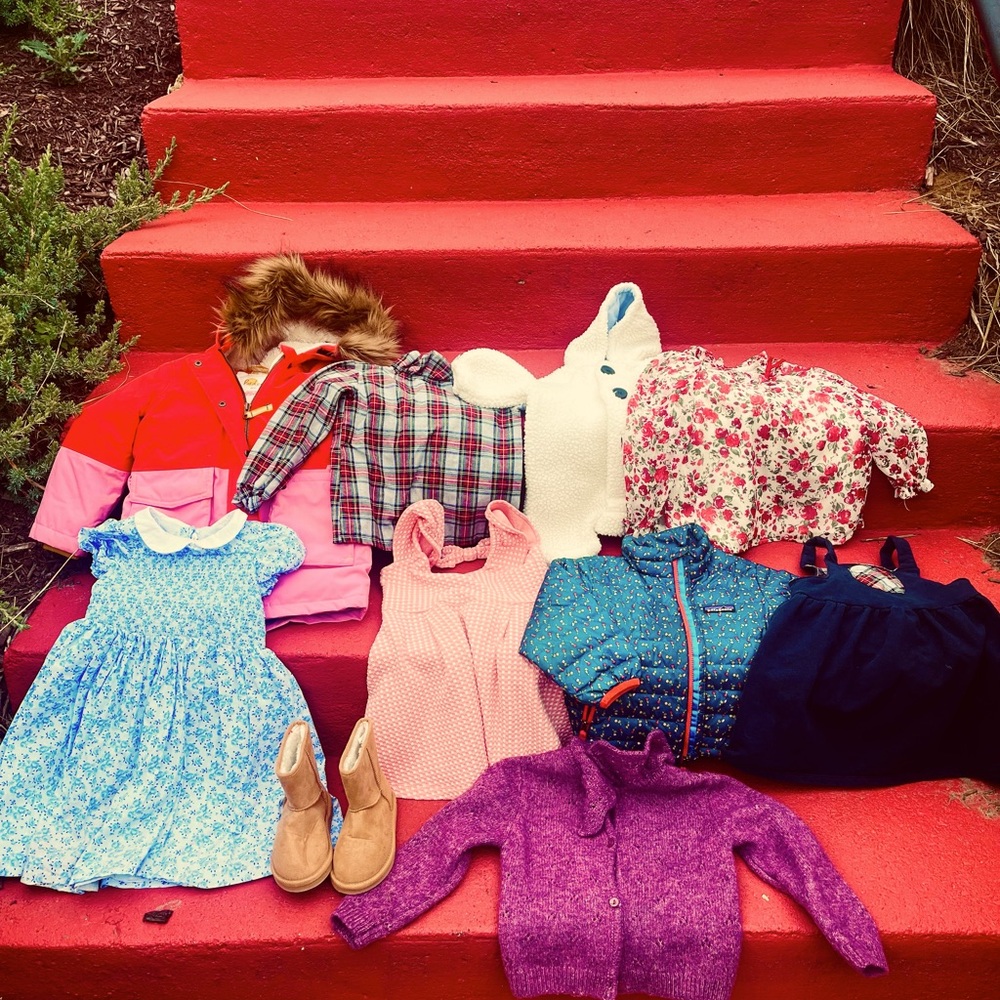 CHILDREN CLOTHES LOT